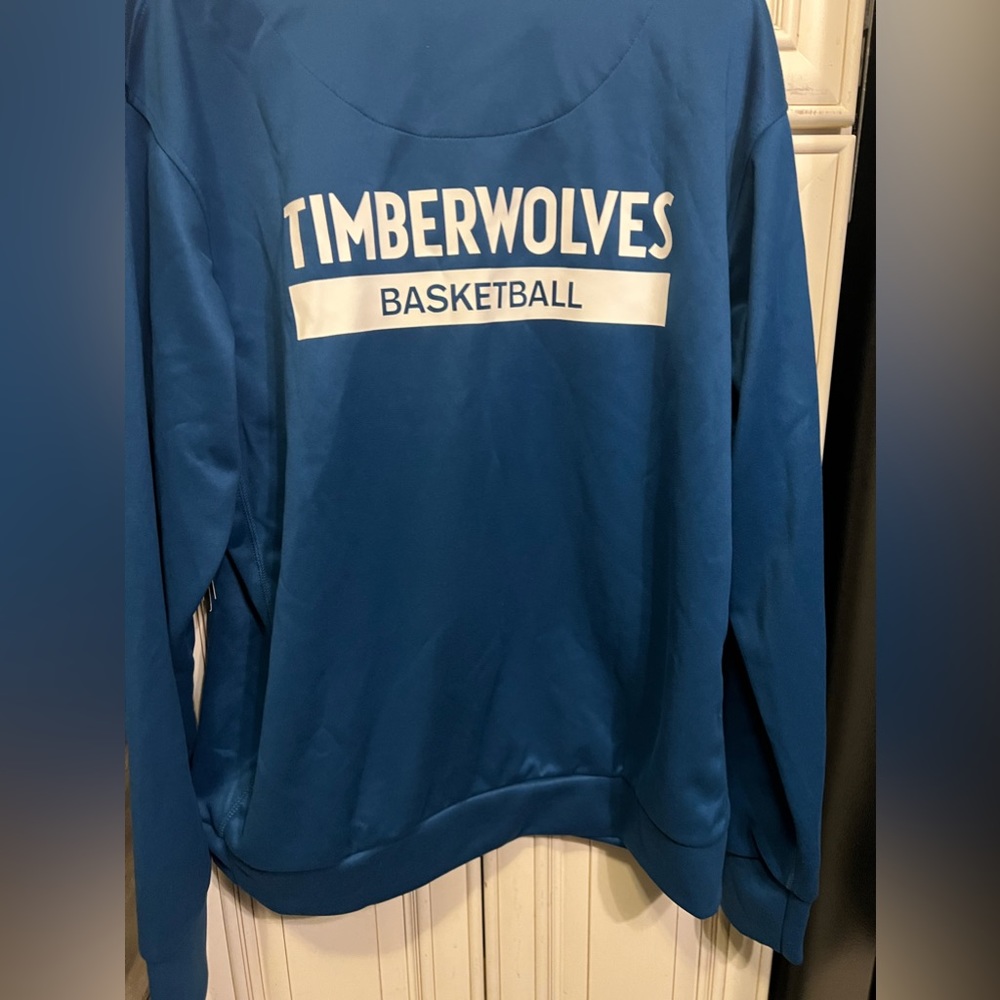 Minnesota Timberwolves Nike DriFit NBA Basketball Graphic Sweatshirt Mens L